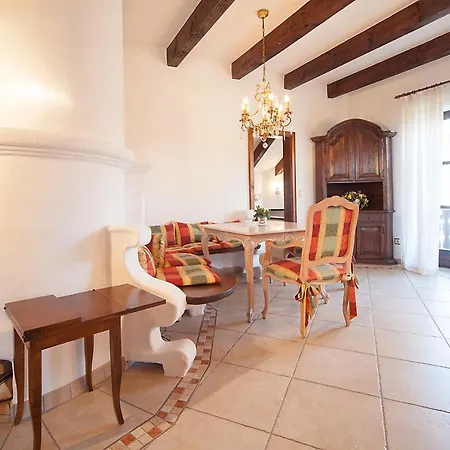 Romantik Casa de hóspedes 4*